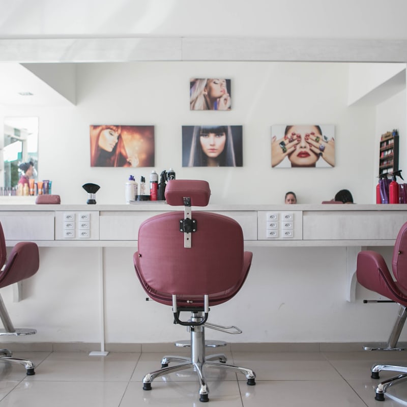 AI Receptionist for Salons